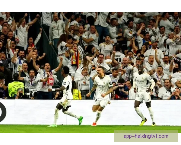 法国U17逆转北马其顿U17以2-1获胜成功晋级决赛 法国U17逆转北马其顿U17以2-1获胜成功晋级决赛