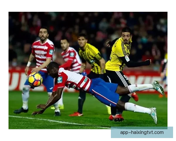 以斯托曼凭借精彩进球1比0小胜格鲁德 取得关键胜利